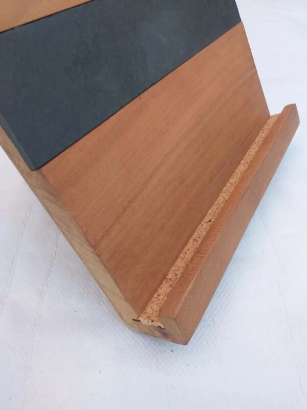 SOPORTE DE MADERA PARA TABLETS DE CAOBRA CON PIEDRA PIZARRA | 1005157 - Imagen 4